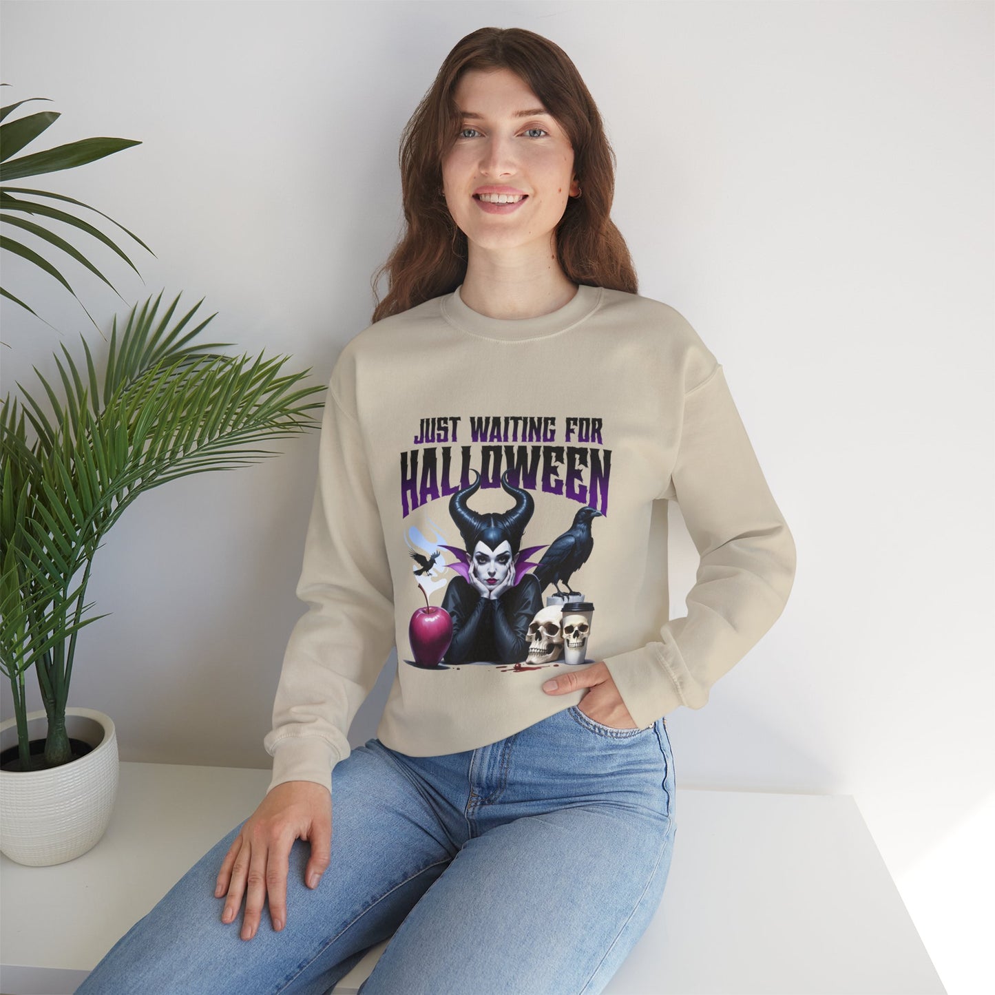 Happy Halloween / Maleficent / Unisex Heavy Blend™ Crewneck Sweatshirt